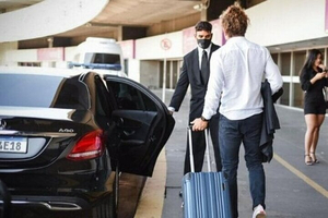 Private One-way Transfer from Seattle Airport to Seattle
