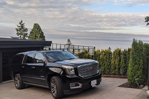 Private Transfer from Seattle hotels to Smith Cove Terminal
