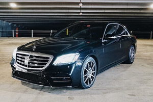 Seattle Departure Chauffeur Driven Airport Transfer by Sedan
