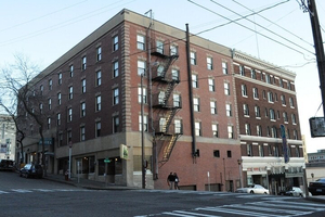 Self-Guided Seattle Scavenger Hunt: Plunging Seattle’s Depths