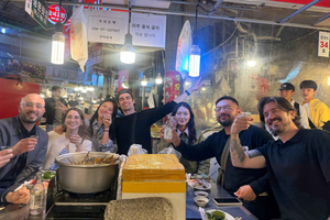 Food & Traditional Alcohol Pairings with Food Writer