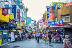 Guided Street Food Tour at Namdaemun Market