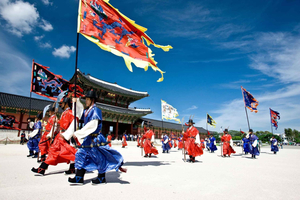 Gyeongbok Palace, Hanok Village en Gwangjang Tour