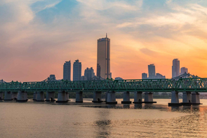 Han River Sunset Bike Tour with Rainbow Fountain Show