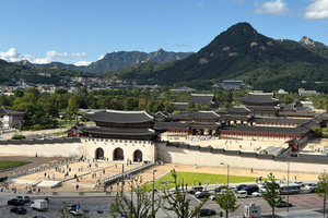 Hanbok, Gyeongbokgung-paleis en fotowandeling door Bukchon
