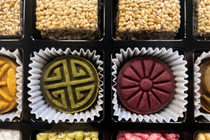 Vegansk og vegetarisk mattur på marked i Seoul med tempelklassikere