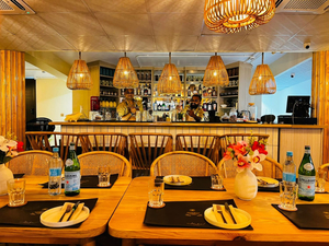 Aloha - Restaurant & Bar
