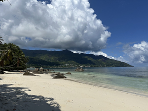 Beau Vallon Beach