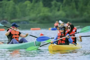 Dagstur med udsigt over Taihu-søen i Huzhou og padling