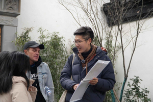 Shanghai: Authentic Fengjing Watertown Private Tour