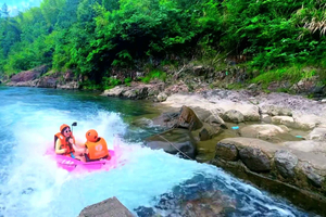 Wuxi: privé-dagtour met spetteren in de Anji en raften op de rivier
