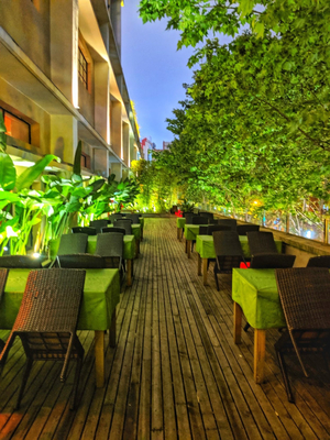 Lost Heaven Bar