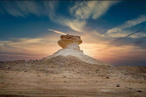 Doha: Richard Serra Sculpture, Zekreet and West Coast Tour