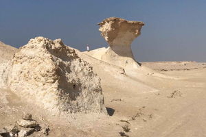 **Doha: Richard Serra, Zekreet Desert & Mushroom Rock Tour**
