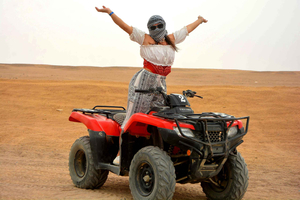 Hurghada: ATV-safari naar de zandberg en uitzicht op de woestijn