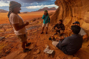 Wadi Rum: Half-Day Jeep Tour with Sandboarding & Bedouin tea