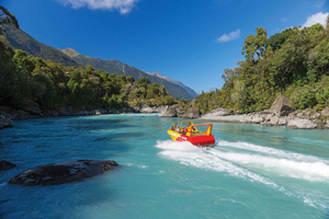 West Coast: Eco River Safari in UNESCO World Heritage Area
