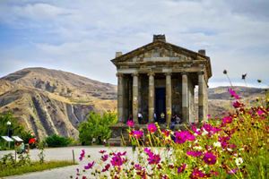 Yerevan: Excursão ao Templo de Garni e ao Mosteiro de Geghard