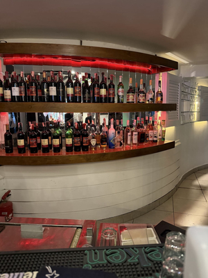 Bus Stop Restaurant & Sports Bar - Sharm el Sheikh
