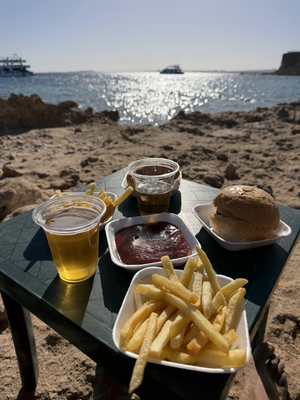 Reef Oasis beach bar