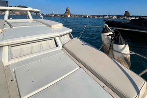 Catania: Tour along the coast with swimming stops