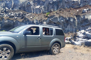 Etna Jeep OffRoad: Passeio pela lava, vinhos do Etna, almoço a 6.561 pés Taormina-Catânia