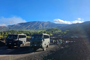 Mount Etna: North Upper Craters Guided Tour by 4x4 with Trek