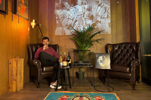 Palermo: luisterwijnkamer – Siciliaanse wijn en vinylmuziek