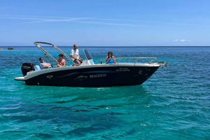 Palermo: Mondello Boat Tour con snack e snorkeling