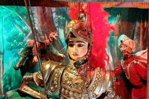 Palermo: Puppet Tour, among legends, battles and history.