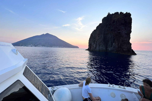 Panarea+Stromboli: passeio de barco e mergulho com snorkel, partida de Lipari