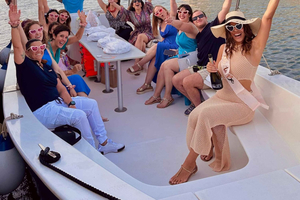 Syracuse: tour naar het eiland Ortigia en de zeegrotten – aperitief bij zonsondergang