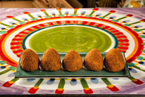 Taormina: Arancino Making Class with Drinks