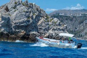 Taormina: Isola Bella, Grotta Azzurra & Baia di Mazzarò Tour in barca