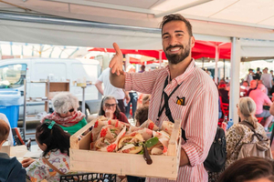 El auténtico tour gastronómico de comida callejera en Ortigia de Hidden Syracuse