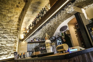A Utti - Food & Beverage