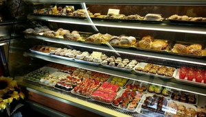 Bar Gelateria Pasticceria de Luca