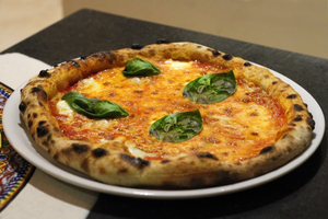 Levante Pizzeria & Sky Bar