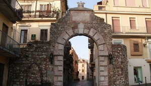 Taormina Walking Tour