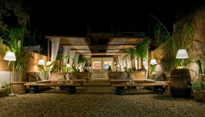 Via di Fuga pub lounge bar