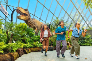 Singapore: Gardens by the Bay & Jurassic World with Pickup
