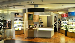 Jeric Salon