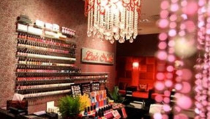 Lush Nails