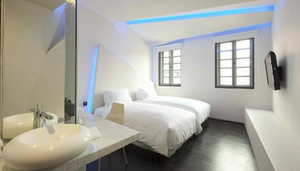 Wanderlust Hotel