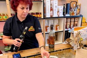 Bratislava: 30 Minute Mead and Honey Tasting Experience