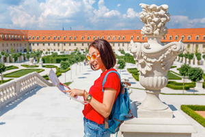 From Vienna: Bratislava & Devin Castle Day Tour with Photo