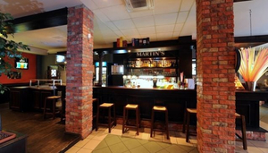 Martin's Irish Pub