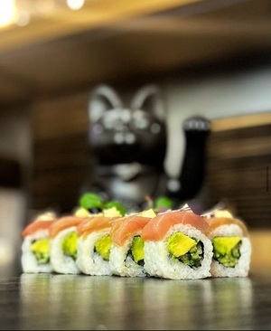 UNI Asian food & Sushi