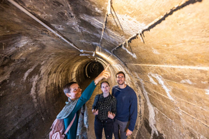 Wycieczka z przewodnikiem po tunelach pod starym miastem Kranj