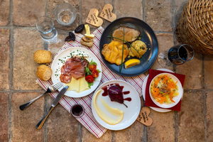 Lubiana: cena e spettacolo tradizionali sloveni